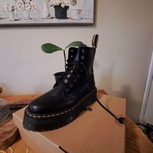 Dr. Martens
